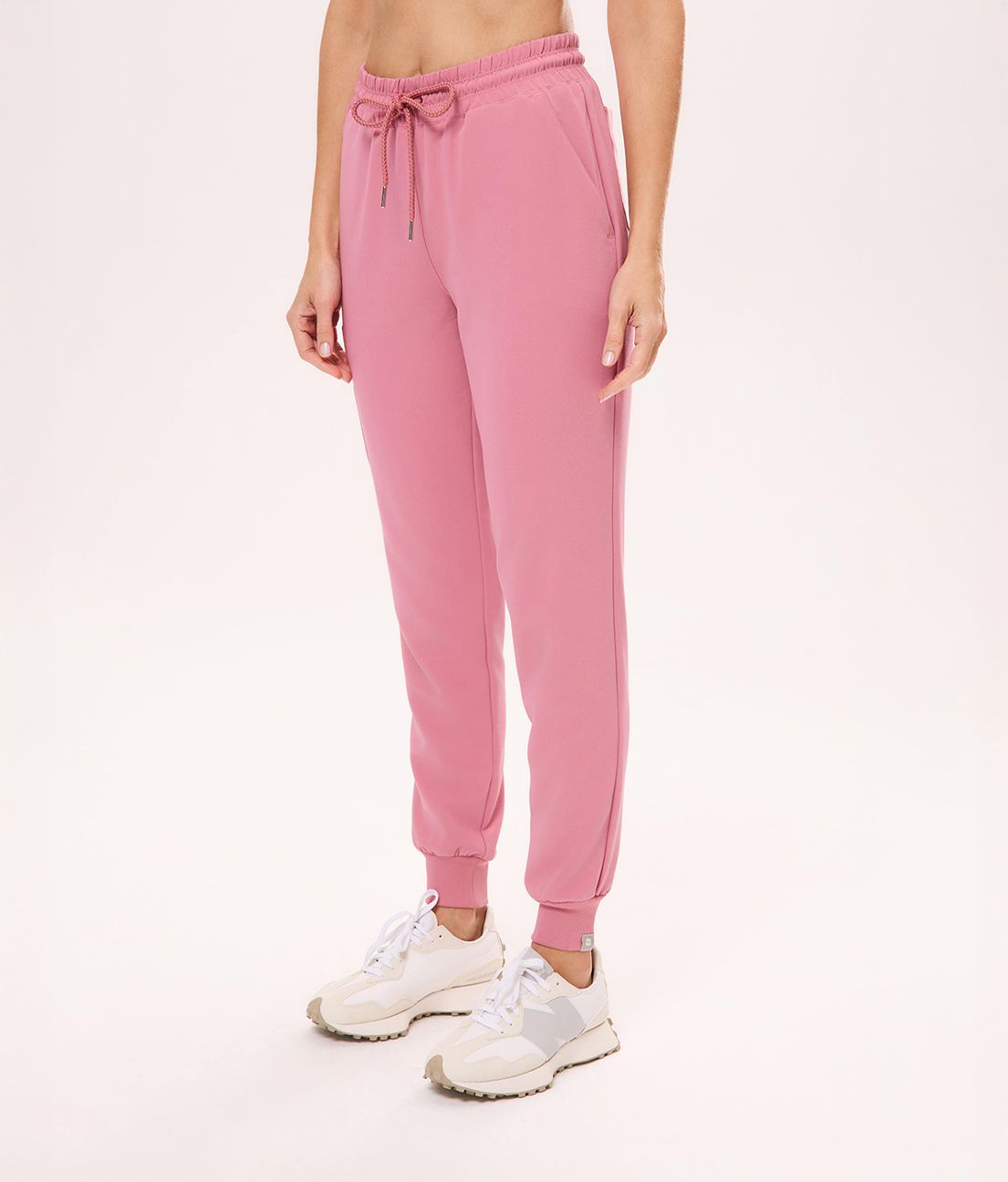 Spodnie medyczne damskie joggery CLASSIC scrubsy – Zgaszony Róż