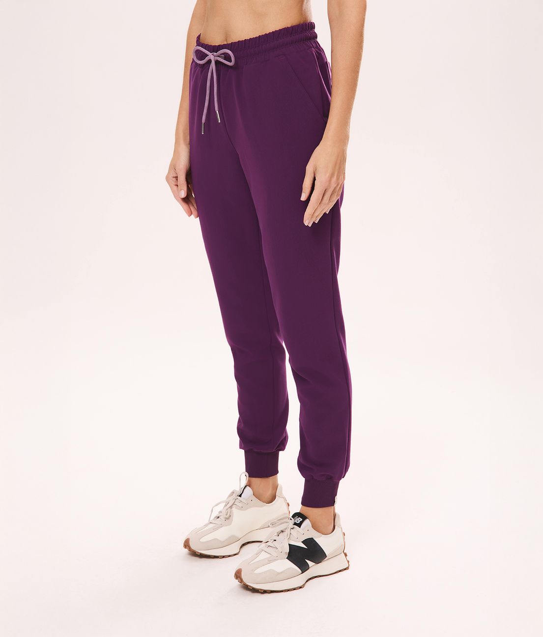 Spodnie medyczne damskie joggery CLASSIC scrubsy – Śliwka