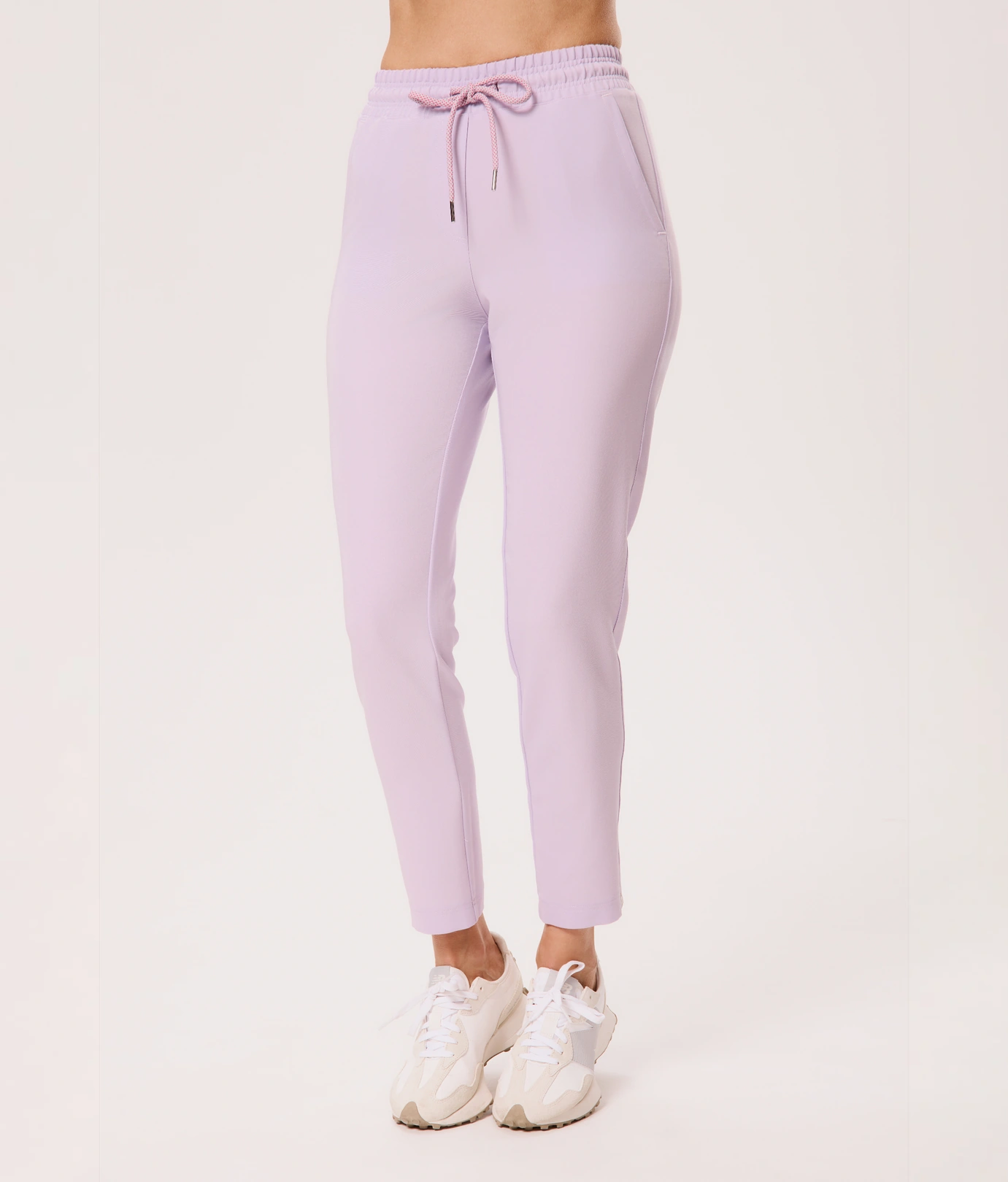 Spodnie medyczne damskie proste CLOSE FIT scrubsy, Lila