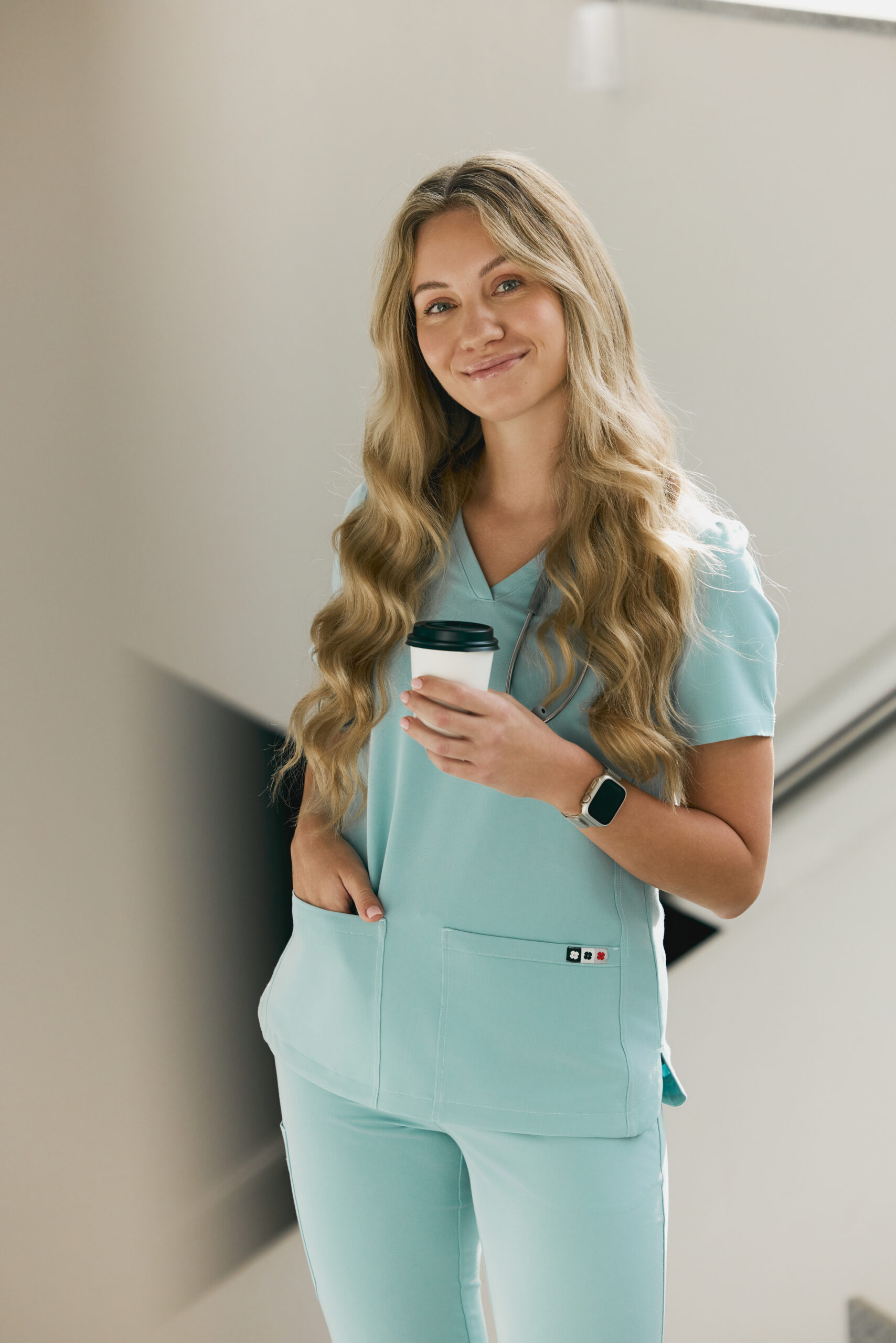 Bluzy medyczne z krótkim rękawem